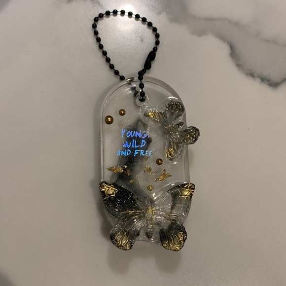 Hand Made Resin Craft - Picture 2 of 5